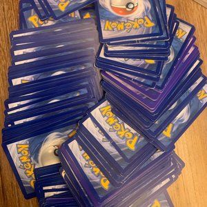 Bag of 100 Pokemon Trading Cards - Random cards, bulk, fillers